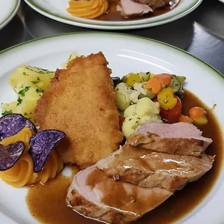 Harbachwirt, * Bad Hofgastein